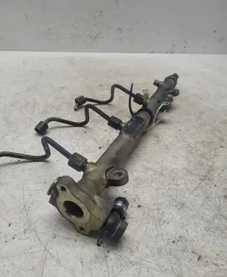 Mercedes-Benz C W203 Fuel main line pipe A6110700095