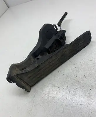 Volkswagen Golf V Accelerator throttle pedal 1K1721503L 6PV00860000