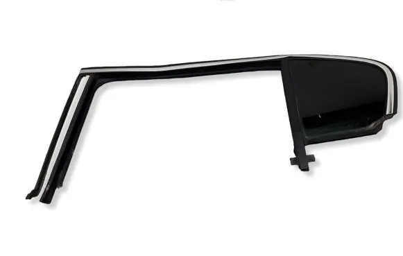 Volkswagen PASSAT B6 Rear vent window glass 3C5845211