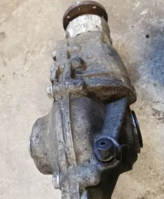 BMW X5 F15 Front differential 8618379
