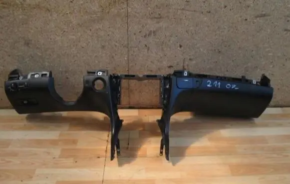 Mercedes-Benz E W211 Other dashboard part