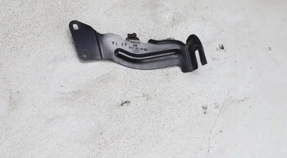 Audi Q5 SQ5 Headlight/headlamp mounting bracket 8R0941356