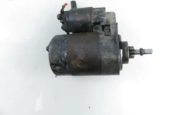 Volkswagen Golf II Starter motor 0001211257 055911023H