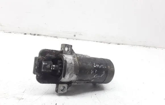 Mazda 5 Starter motor M000T90981
