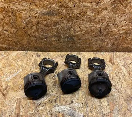 Mercedes-Benz S W126 Piston with connecting rod 11005