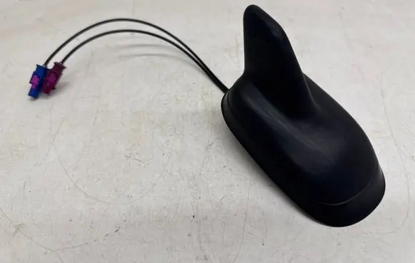 Volkswagen PASSAT B7 Aerial GPS antenna 3C0035507N
