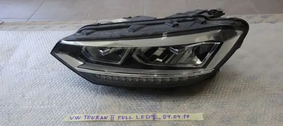 Volkswagen Touran II Headlight/headlamp 5TB941035B
