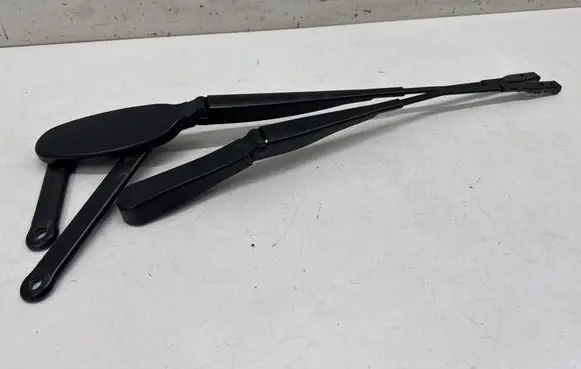 Mercedes-Benz GLB x247 Windshield/front glass wiper blade A2478201901 A2478201501