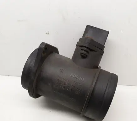 Audi A6 S6 C5 4B Mass air flow meter 028906461 0281002216
