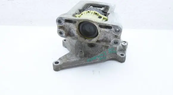 Ford Transit Custom Engine mount bracket GK216F012CC GK216030AA