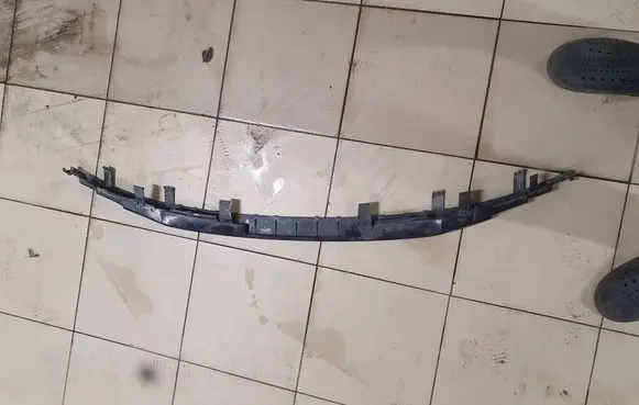 BMW 7 G11 G12 Bottom radiator support slam panel 7358795 54228910 08091011