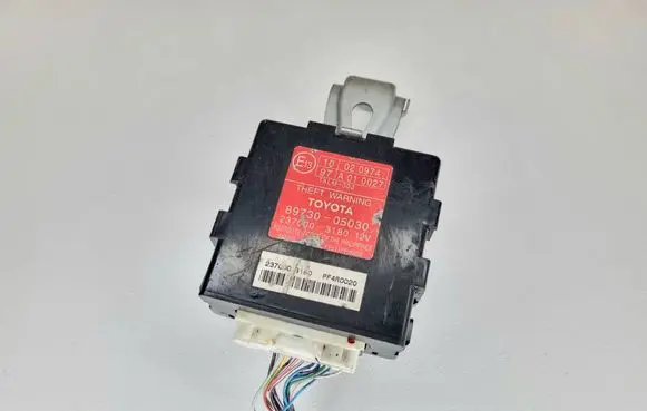 Toyota Avensis T250 Alarm control unit/module 2370003180 8973005030