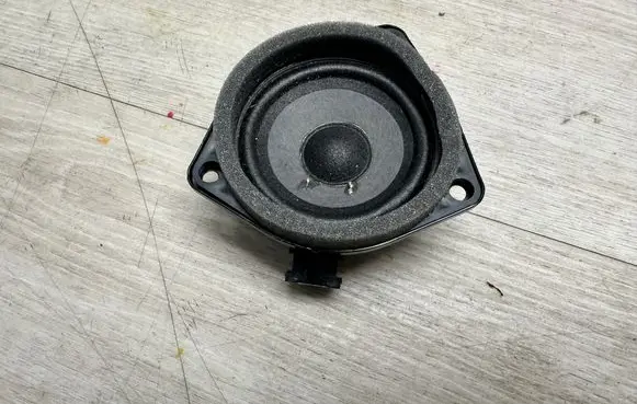 Porsche Cayenne (92A) Parcel shelf speaker 7PP035416B