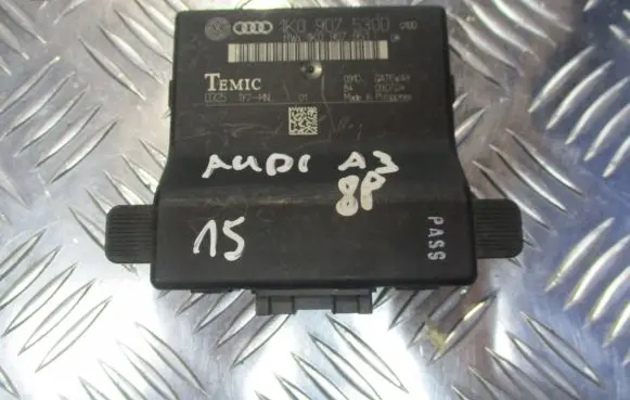Audi A3 S3 8P Comfort/convenience module 1K0907530D