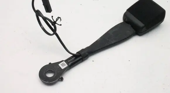 Audi A4 S4 B9 8W Front seatbelt buckle 8W0857755