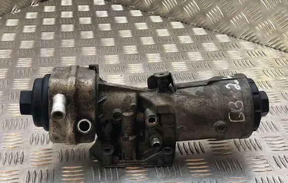 Seat Altea Oil filter mounting bracket 045115389J