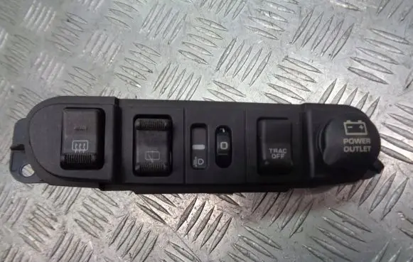 Chrysler PT Cruiser A set of switches 