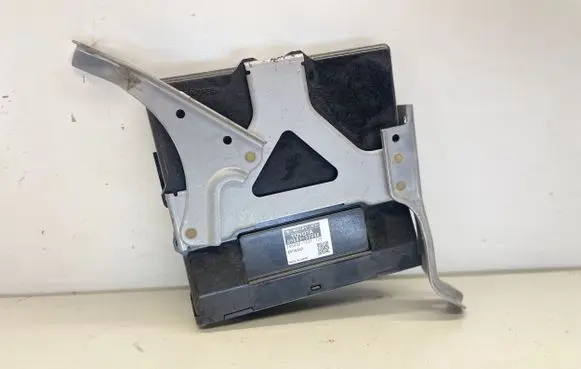Lexus ES 300h (6th Gen) Power management control unit 8968133040 2850001531