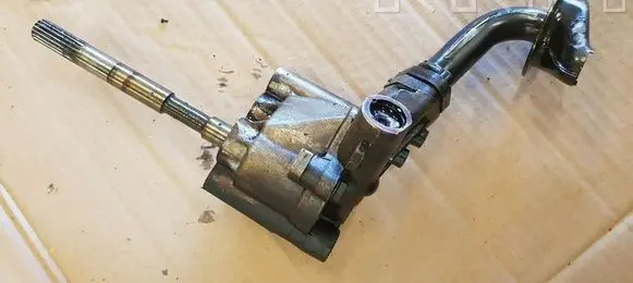 Volkswagen Corrado Oil pump 026115153A