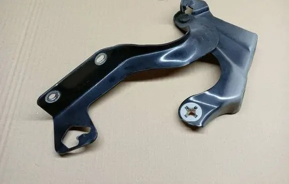 Nissan Micra Engine bonnet/hood hinges