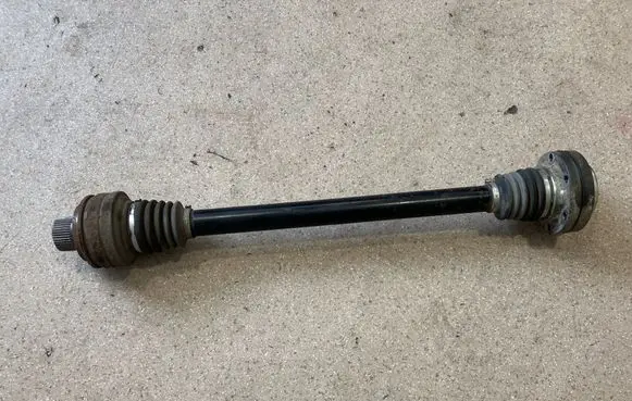 Audi Q7 4M Rear driveshaft 4M0501203D