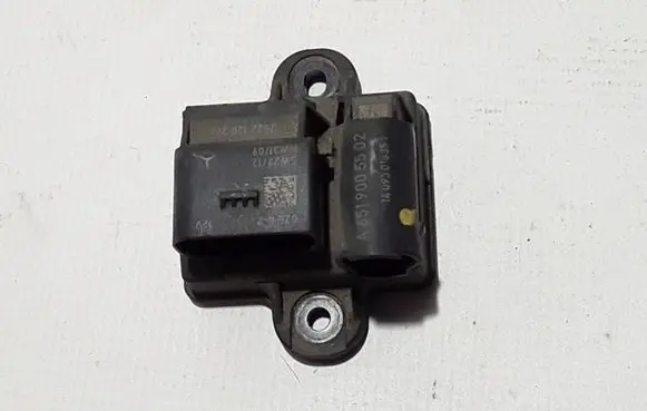 Glow plug pre-heat relay