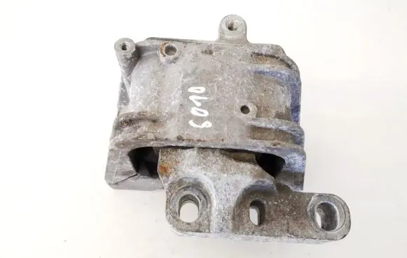 Audi A3 S3 8P Engine mount bracket 1k0199262
