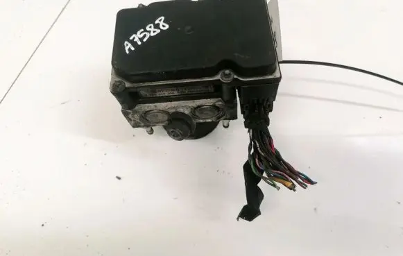 Nissan Almera Tino ABS Pump 0265800358 38407H1089