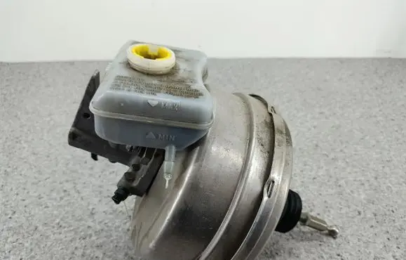 Audi A6 C7 Brake booster 4G1612103H