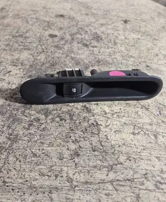 Renault Espace - Grand espace IV Electric window control switch 31144M