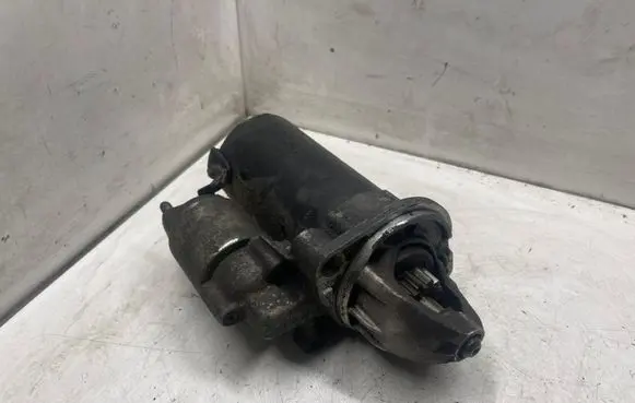 Mercedes-Benz Sprinter W906 Starter motor 0061512501