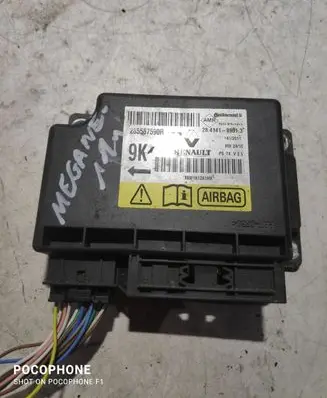 Renault Megane III Airbag control unit/module 285587590R