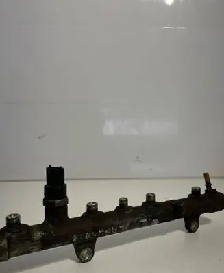 Renault Trafic II (X83) Fuel main line pipe 0445214065 012624L4