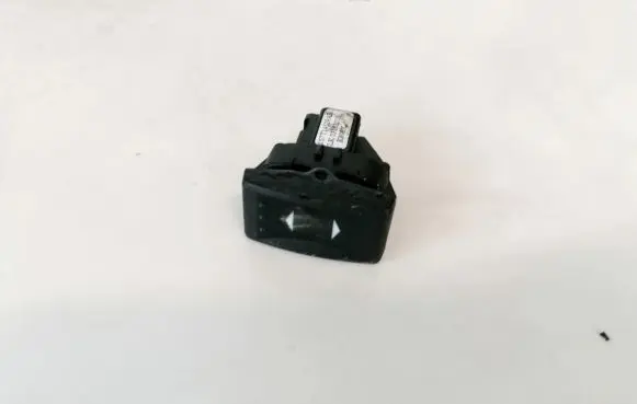 Ford Focus Electric window control switch 1s7t14529ab 03163201