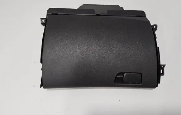 Renault Megane IV Glove box 685001166R 685001166