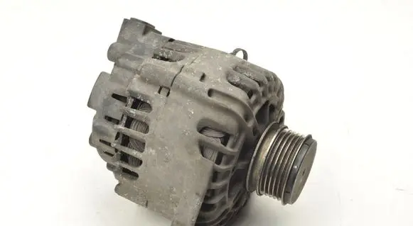 KIA Ceed Generator/alternator 373002A500