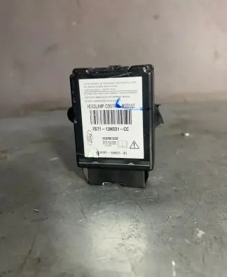 Ford Kuga II Light module LCM 7S7113K031CC SGD561D25 AMFF13K031BC