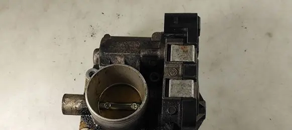 Fiat 500 Throttle body valve 5519278