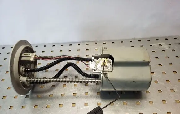 Fuel level sensor