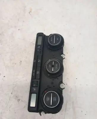 Volkswagen PASSAT B6 Air conditioner control unit module 