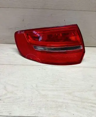Audi A3 S3 8V Rear/tail lights 1090098