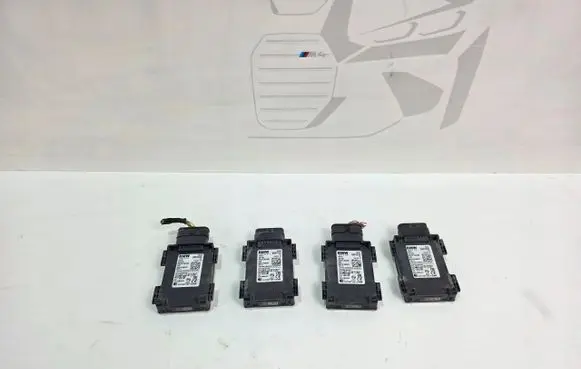 BMW 3 G20 G21 Blind spot module 6897630