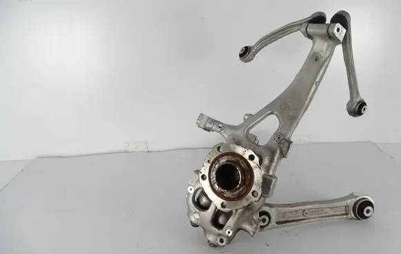 Audi Q5 SQ5 Front wheel hub spindle knuckle 8S5407559D