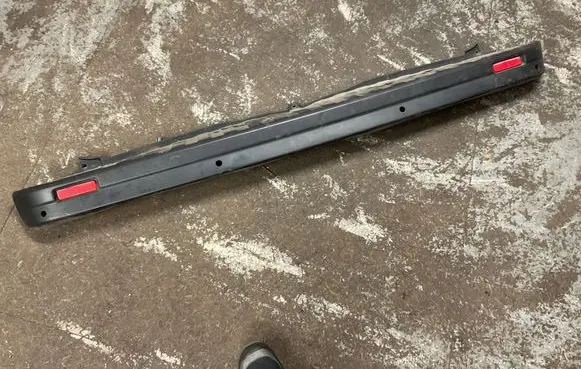 Opel Vivaro Rear bumper 850104083V 3740048 12740048