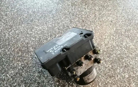 Volvo S60 ABS Pump 8619968 P08619974