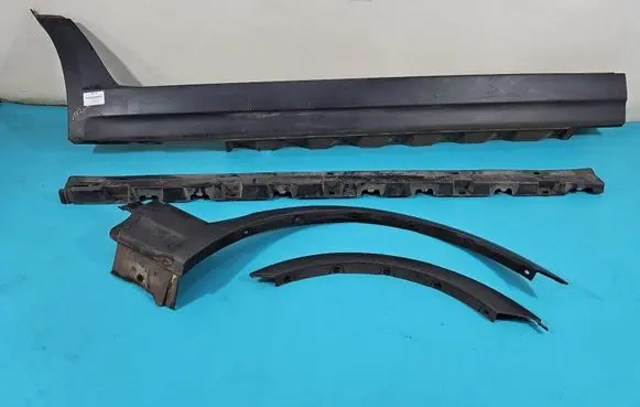 BMW X3 E83 Foot area side trim 3330866 IMPRK1358267