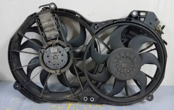 Audi A6 S6 C6 4F Electric radiator cooling fan 4F0959455E