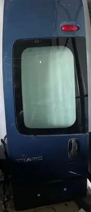 Renault Trafic III (X82) Front door