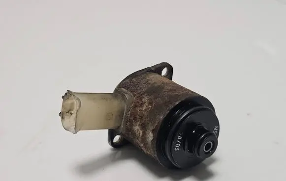 BMW 5 E60 E61 Hydraulic servotronic pressure valve MSM215d