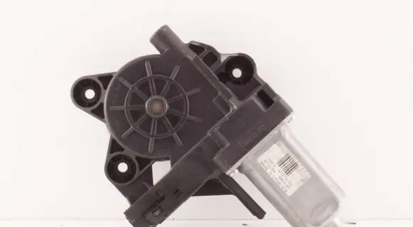 Volvo V70 Front door window regulator motor 970713102 970713 120414